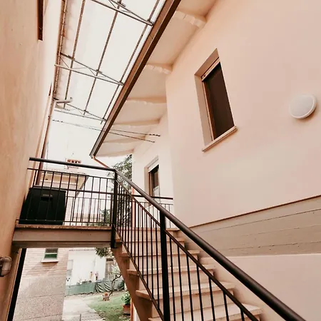 Holiday home Domus Pompeo Ravenna